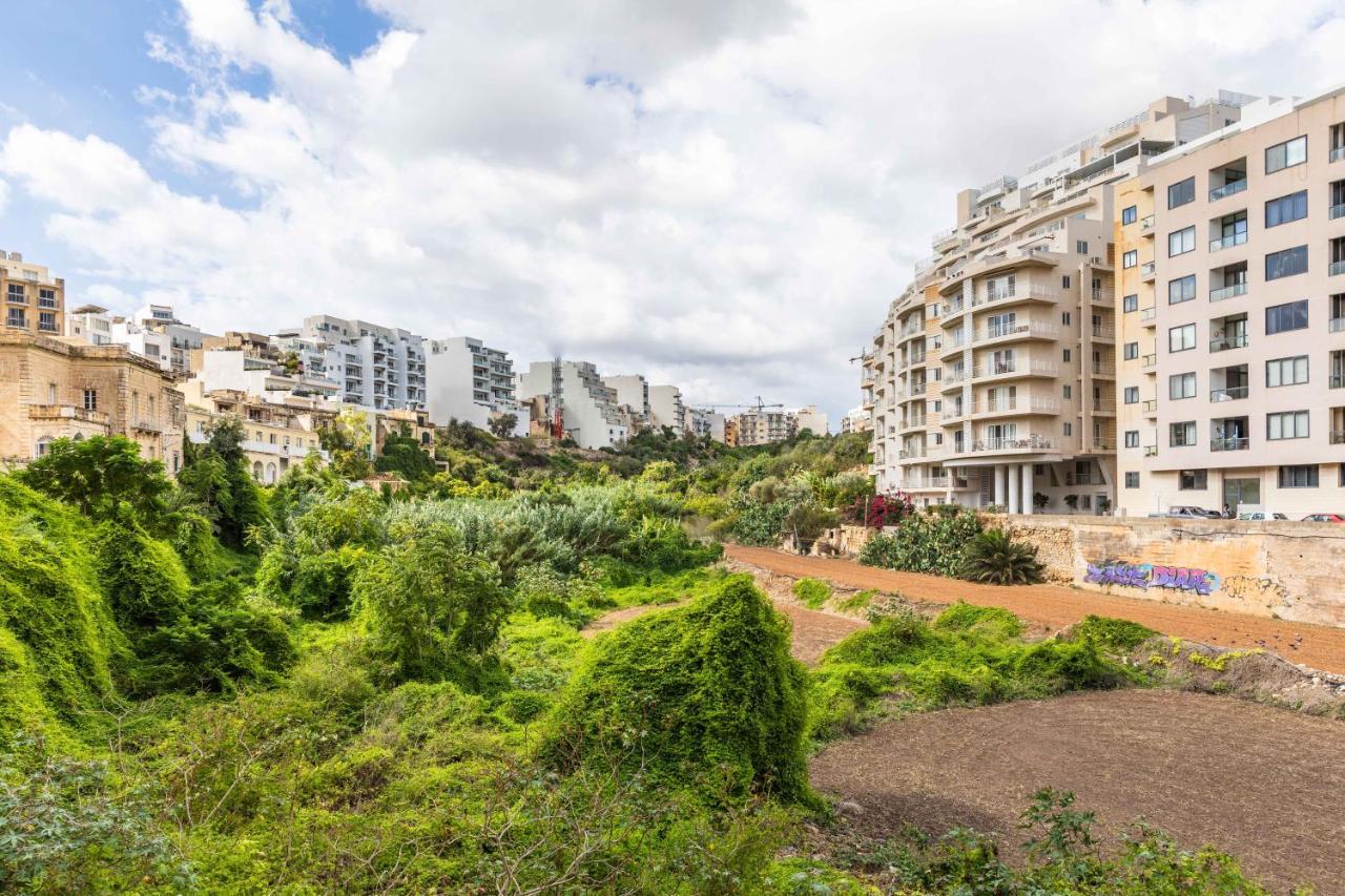 Fantastic 3 Bedroom Duplex Penthouse With Terrace Sliema Exterior foto